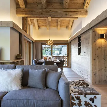 Chalet Mountain Luxe Chalet In Jacuzzi Davos